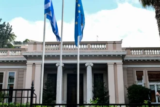 Εξοπλιστικά και κρίση στη Μέση Ανατολή στο επίκεντρο του ΚΥΣΕΑ