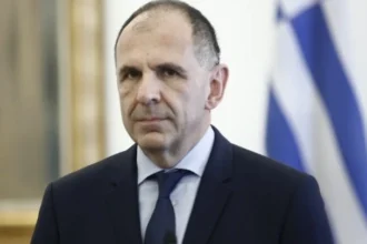 Γεραπετρίτης: Δεν θεωρώ ότι η Σούδα απειλείται, θα συνεχιστούν οι επιχειρήσεις επαναπατρισμού Ελλήνων από τη Μέση Ανατολή