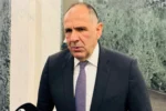 Γεραπετρίτης σε Αραγτσί: Αδιανόητο να θεωρείται η Ελλάδα εχθρική χώρα – Ζητάμε να επιτραπεί η έξοδος των ελληνικών πλοίων από τον Περσικό Κόλπο