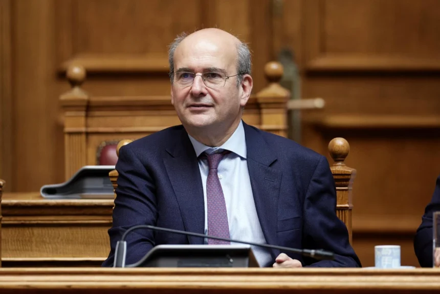 Κατατέθηκε το νομοσχέδιο για «φιλικότερο κράτος»: Οι 14 παρεμβάσεις κατά της γραφειοκρατίας