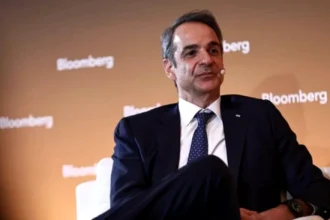 Κυριάκος Μητσοτάκης: Η Ελλάδα δεν θα συμμετάσχει σε καμία επιχείρηση στον πόλεμο στη Μέση Ανατολή
