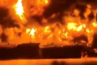 Μέση Ανατολή: Σώοι και οι 22 ναυτικοί του ελληνόκτητου τάνκερ που χτυπήθηκε στον Περσικό Κόλπο