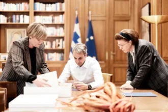Μητσοτάκης για φωτογραφίες των 200 της Καισαριανής: “Μοναδικό τεκμήριο της ναζιστικής θηριωδίας, αναδεικνύεται το μεγαλείο της ενιαίας Εθνικής Αντίστασης”