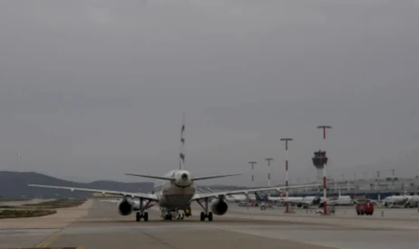 Μπαράζ ακυρώσεων στο «Βενιζέλος» μετά τον πόλεμο στη Μέση Ανατολή 