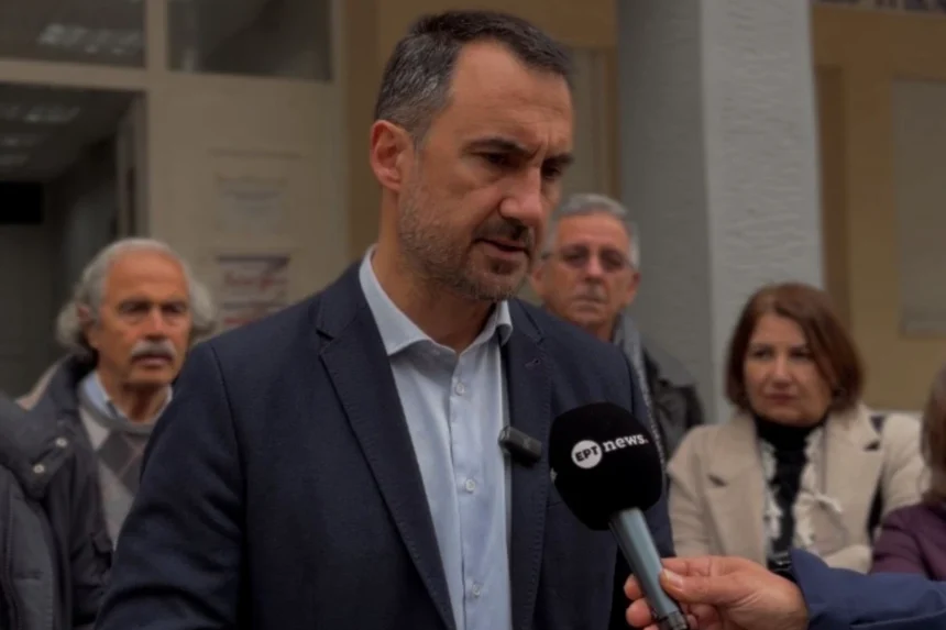 Νέα Αριστερά: Την Τρίτη αναμένεται η ανακοίνωση παραίτησης του Αλέξη Χαρίτση