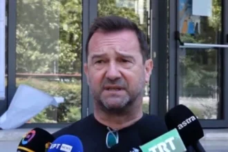 Νίκος Πλακιάς: “Στη δίκη αυτή αρμόζει μόνο σοβαρότητα και αξιοπρέπεια για τα παιδιά μας”
