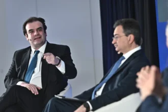 Πιερρακάκης: Η κρίση βρίσκει την Ελλάδα πολύ πιο ισχυρή -Χρειαζόμαστε μοντέλο δωδεκάμηνου τουρισμού ώστε να αξιοποιήσουμε κάθε ευκαιρία