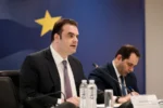 Πιερρακάκης: «Η πολιτική ευθύνη δεν είναι να εξαντλείς όλα τα μέτρα από την πρώτη ημέρα, αλλά να έχεις αντοχές για να στηρίζεις την κοινωνία όσο διαρκεί η κρίση»