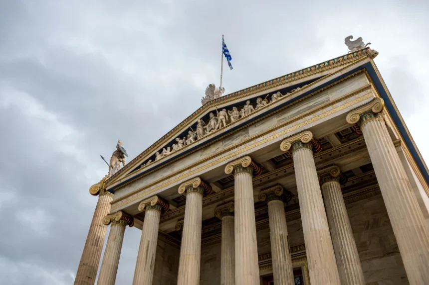 Προϋπολογισμός: Πρωτογενές πλεόνασμα 2,99 δισ. ευρώ στο δίμηνο