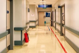 Στο νοσοκομείο μαθητής που κατανάλωσε προϊόντα κάνναβης σε σχολική εκδρομή στα Ιωάννινα, τρεις συλλήψεις