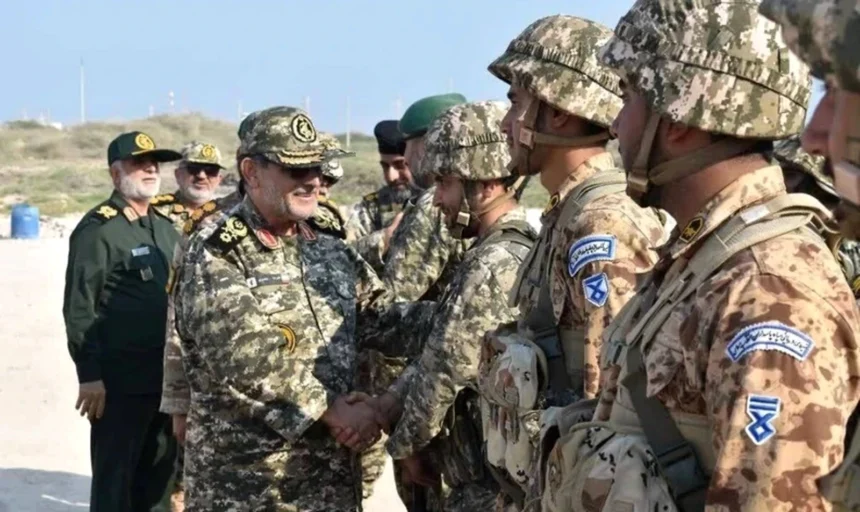 Το Ιράν επιβεβαίωσε τον θάνατο του Αλιρέζα Τανγκσίρι – «Δεν θα ησυχάσουμε μέχρι να καταστραφεί πλήρως ο εχθρός»