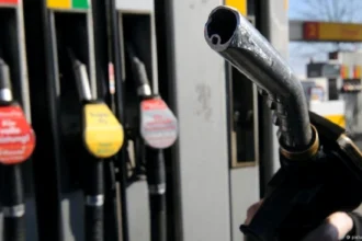 Βενζινοπώλες Θεσσαλονίκης: Εξετάζουν λουκέτο στα πρατήρια για το «εξοντωτικό πλαφόν» στα καύσιμα