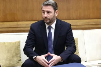 Ανδρουλάκης στη Βαρβάκειο: Το πασχαλινό τραπέζι φέτος είναι πιο ακριβό από πέρυσι