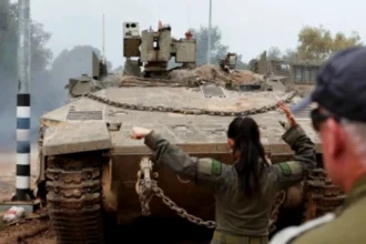 Από μία κλωστή κρέμεται η εκεχειρία στη Μέση Ανατολή 