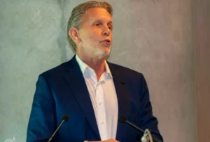 Αποστάσεις Γερουλάνου από την πρόταση ΠΑΣΟΚ για 4ήμερη εργασία: Δεν μπορούμε να επιβάλουμε κάτι, αλλά μπορούμε να δοκιμάσουμε