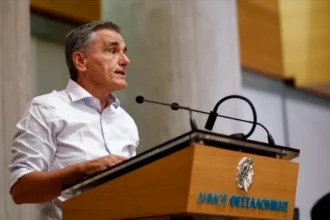 Ευκλείδης Τσακαλώτος από Χανιά: Αναγκαία η ανασυγκρότηση μιας ριζοσπαστικής Αριστεράς