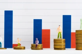 Eurostat: Στο 3,4% ο πληθωρισμός στην Ελλάδα τον Μάρτιο, στο 2,6% στην Ευρωζώνη