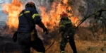 Φωτιά τώρα στην Πάρνηθα: Επιχειρούν ισχυρές δυνάμεις της πυροσβεστικής και 4 αεροσκάφη