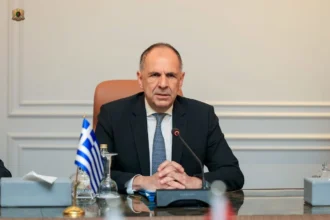 Γεραπετρίτης από την Τρίπολη: Συμφωνία για ενεργοποίηση των τεχνικών επιτροπών στις θαλάσσιες ζώνες