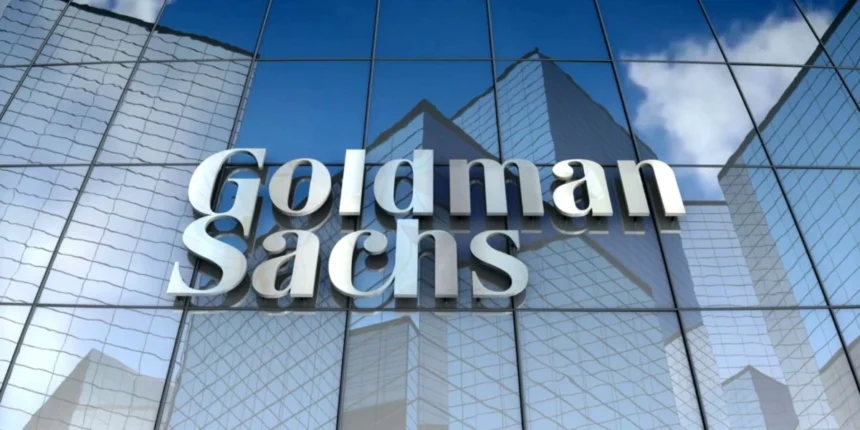 Goldman Sachs: Αυξάνει τις προβλέψεις για το Brent – «Ακραία» η μείωση των παγκόσμιων αποθεμάτων