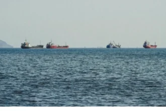 ΗΠΑ–Ιράν: Χωρίς διέξοδο το μπρα-ντε-φερ, «αγκάθι» τα Στενά του Ορμούζ