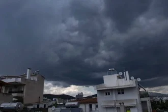 Καιρός το Πάσχα: Με ανοιξιάτικο καιρό η αρχή της Μεγάλης Εβδομάδας – Πιθανές βροχές από τη Μεγάλη Πέμπτη