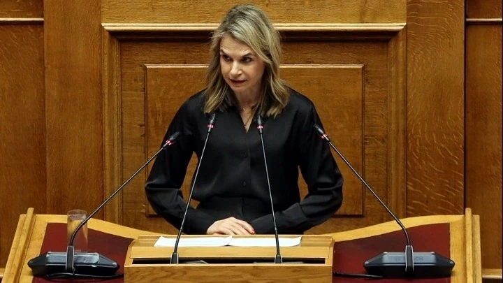 Μ. Αποστολάκη: Κανόνες απέναντι στην ασυδοσία των τραπεζών και στις ολιγοπωλιακές πρακτικές