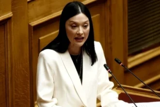 Ν. Γιαννακοπούλου: Να δούμε τι θα πει ο Τσίπρας με το rebranding, δεν είμαι δογματική και αρνητική, οι συνεργασίες γίνονται με βάση το πρόγραμμα