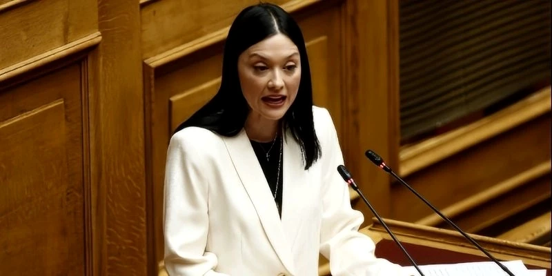 Ν. Γιαννακοπούλου: Να δούμε τι θα πει ο Τσίπρας με το rebranding, δεν είμαι δογματική και αρνητική, οι συνεργασίες γίνονται με βάση το πρόγραμμα