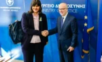 Ο Φλωρίδης ζήτησε από την Κοβέσι να μην στέλνονται σε δόσεις οι δικογραφίες με πολιτικά πρόσωπα