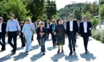 Ο Κυριάκος Μητσοτάκης στη Βασιλίσσης Όλγας για τα έργα ανάπλασης: Ένα όραμα δεκαετιών σήμερα έχει γίνει πραγματικότητα