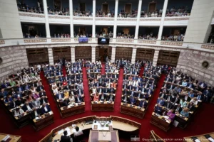 ΟΠΕΚΕΠΕ: Εισήγηση για άρση ασυλίας για Αθανασίου-Χατζηβασιλείου – Την Τετάρτη η απόφαση από την Ολομέλεια