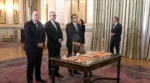 Ορκίστηκαν τα νέα μέλη της κυβέρνησης Σχοινάς, Τουρνάς και Λαζαρίδης
