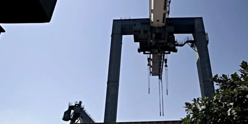 Σε πλήρη εξέλιξη οι ναυπηγήσεις νέων ρυμουλκών στα ναυπηγεία Ελευσίνας