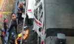 Σιδηροδρομική τραγωδία στην Ινδονησία: Τουλάχιστον 14 νεκροί από τη σύγκρουση τρένων, πολλοί οι τραυματίες