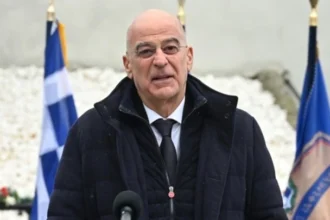 Στο επιτηρητικό φυλάκιο «126» στον Έβρο ο Νίκος Δένδιας