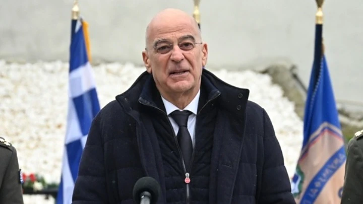 Στο επιτηρητικό φυλάκιο «126» στον Έβρο ο Νίκος Δένδιας
