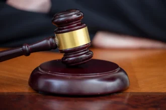 Τέμπη: Για τις 27 Μαΐου διέκοψε το δικαστήριο