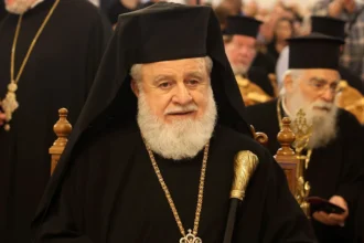 Το Χρυσό Παράσημο του Αποστόλου Βαρνάβα στον Μητροπολίτη Κύκκου και Τηλλυρίας κ.κ. Νικηφόρο