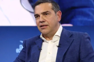 Τσίπρας από Δελφούς: Δεν μπορώ να μένω στην βολική σιωπή-Επιστρέφω τώρα για να υπάρξει κανονικότητα και σταθερότητα στον τόπο