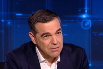 Τσίπρας: Έπρεπε να είχα κλείσει τις τράπεζες την επομένη των εκλογών – Το δημοψήφισμα, που εσείς λέτε κωλοτούμπα, ήταν κορυφαία στιγμή