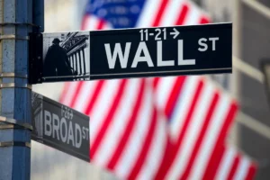 Wall Street: Πτώση στις αγορές μετά την κατάρρευση των διαπραγματεύσεων – Νέα αύξηση στο πετρέλαιο