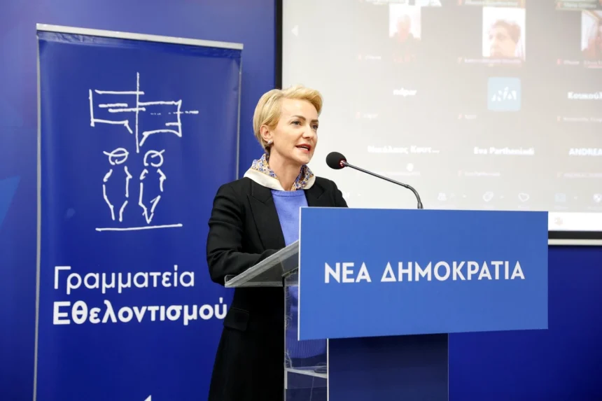 Αλεξάνδρα Σδούκου: Διεκδικούμε ψήφο εμπιστοσύνης και όχι ψήφο διαμαρτυρίας – Ο Τσίπρας επιστρέφει μόνο με περιτύλιγμα αλλά καμία ουσία.