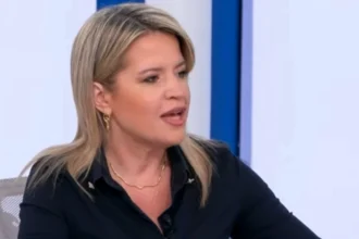 Αντωνοπούλου της ΕΛΑΣ: Ο Ανδρουλάκης βρίσκεται πιο δεξιά αυτή τη στιγμή – Έγινε αξιωματική αντιπολίτευση κατά τύχη