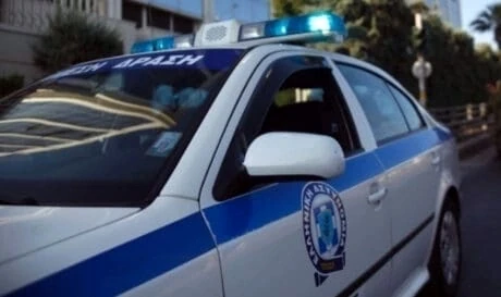 Δύο 17χρονες έπεσαν μαζί από ταράτσα πολυκατοικίας στην Ηλιούπολη – Νεκρή η μία, σε πολύ κρίσιμη κατάσταση η δεύτερη