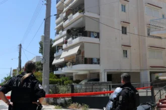 Ηλιούπολη: Νεκρή η μια 17χρονη – Σε πολύ σοβαρή κατάσταση η δεύτερη
