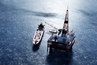 Ιόνιο: Πλήθος νέων δραστηριοτήτων λόγω των γεωτρήσεων αναπτύσσονται στην περιοχή