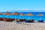 Καιρός: Ξεπερνάει τους 30 βαθμούς η θερμοκρασία – Πού θα βρέξει