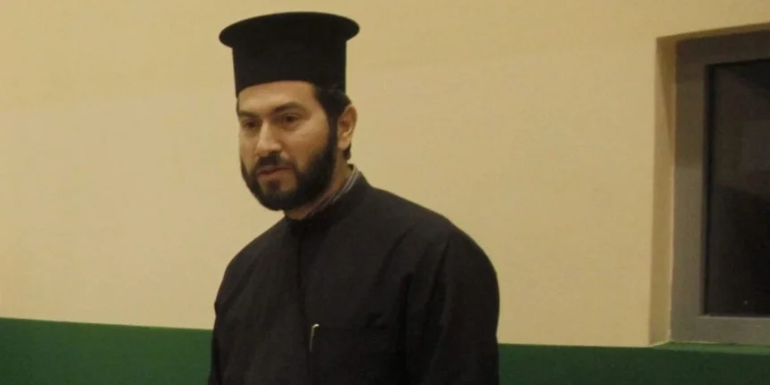 «Κόλαφος» ο εισαγγελέας για πατέρα Αντώνιο και πρεσβυτέρα – Ζητά την παραπομπή τους σε δίκη για τα οικονομικά της Κιβωτού του Κόσμου