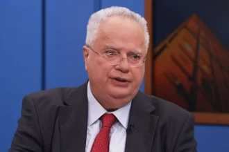 Κοτζιάς: «Ο ΣΥΡΙΖΑ δεν απέτυχε ως κυβέρνηση, απέτυχε ως αντιπολίτευση» – Αιχμές για Τσίπρα και Πρέσπες